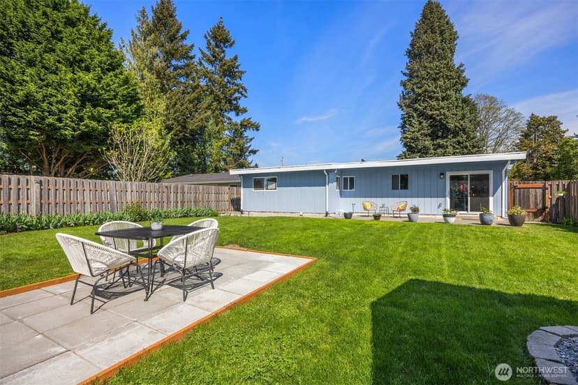 Property photo for 16021 15th Avenue SW, Burien photo 25