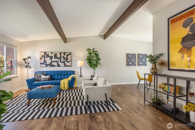 Property photo for 16021 15th Avenue SW, Burien photo 6