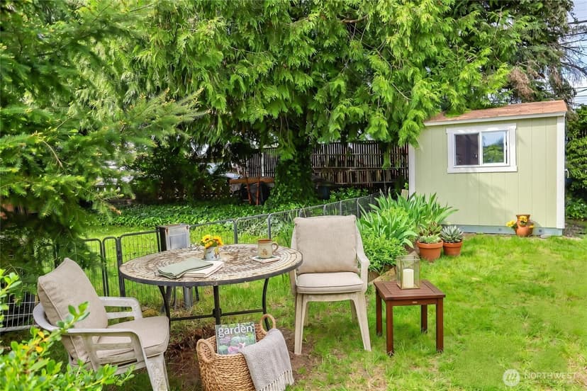 Property photo for 7301 NE 175th Street #303, Kenmore photo 4