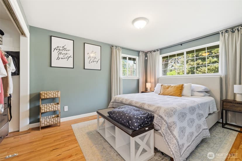 Property photo for 3902 101st Street SW, Lakewood photo 18