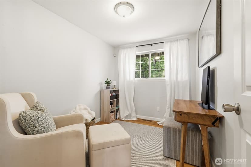 Property photo for 3902 101st Street SW, Lakewood photo 21