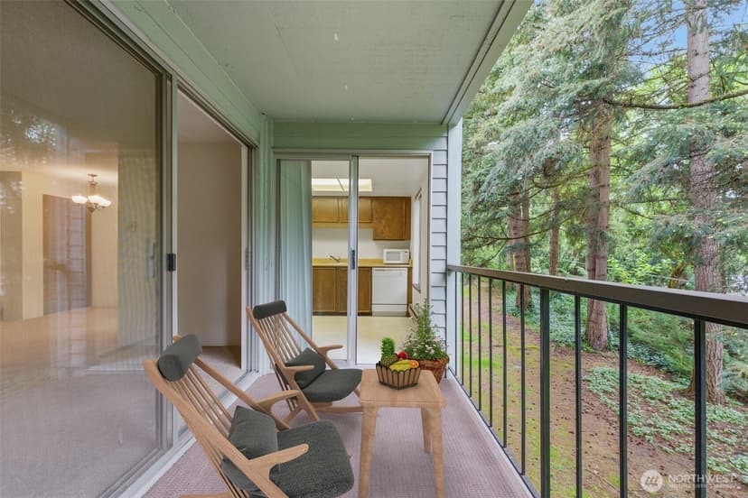 Property photo for 4737 W Lake Sammamish Parkway SE #A202, Issaquah photo 12