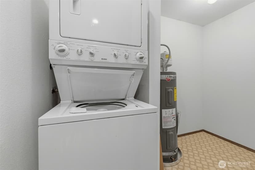 Property photo for 4737 W Lake Sammamish Parkway SE #A202, Issaquah photo 13