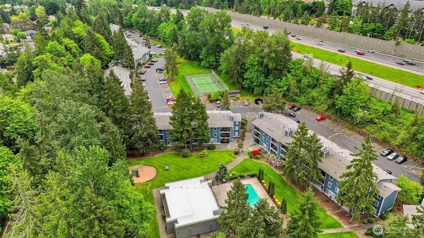 Property photo for 4737 W Lake Sammamish Parkway SE #A202, Issaquah photo 15