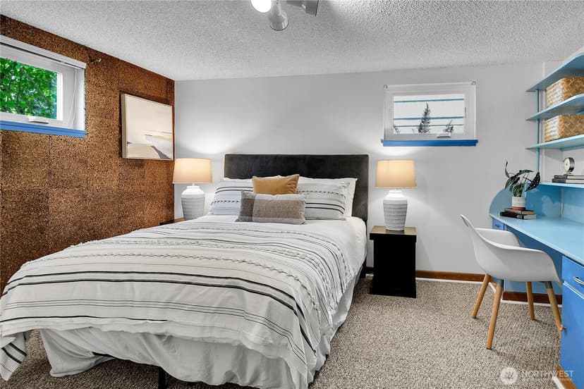 Property photo for 12727 Dayton Avenue N, Seattle photo 27