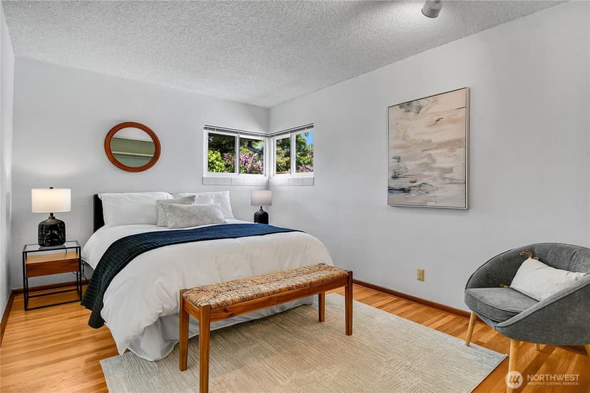 Property photo for 12727 Dayton Avenue N, Seattle photo 12
