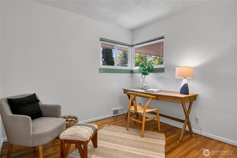 Property photo for 12727 Dayton Avenue N, Seattle photo 16