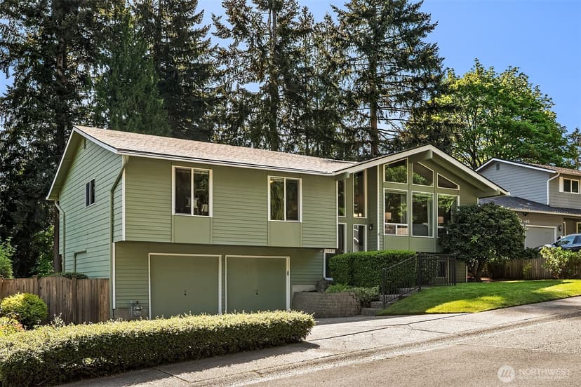 Property photo for 21331 2nd Avenue SE, Bothell photo 34