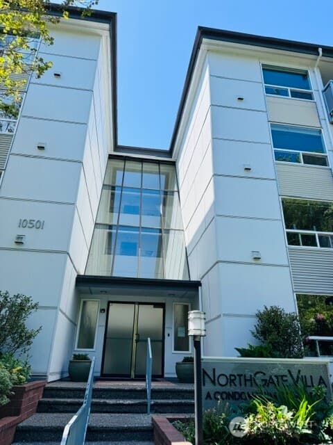 Property photo for 10501 8th Avenue NE #206, Seattle