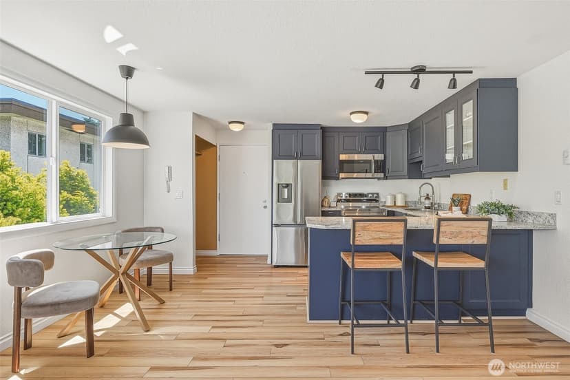 Property photo for 6513 24th Avenue NW #4, Seattle photo 7