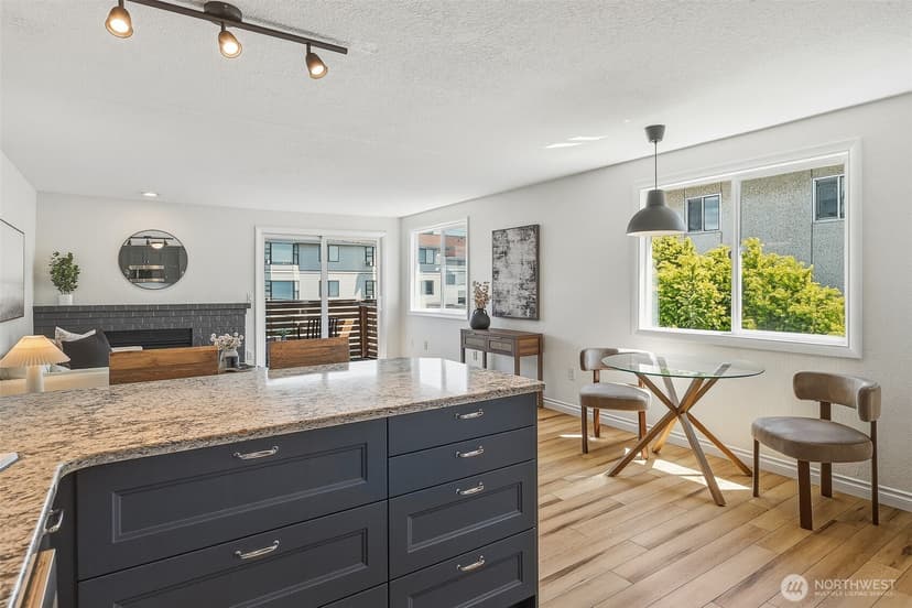 Property photo for 6513 24th Avenue NW #4, Seattle photo 8