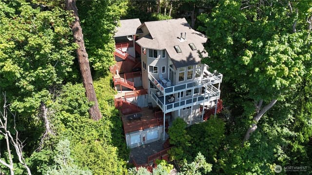 Property photo for 17455 Paige Lane SW, Vashon photo 2