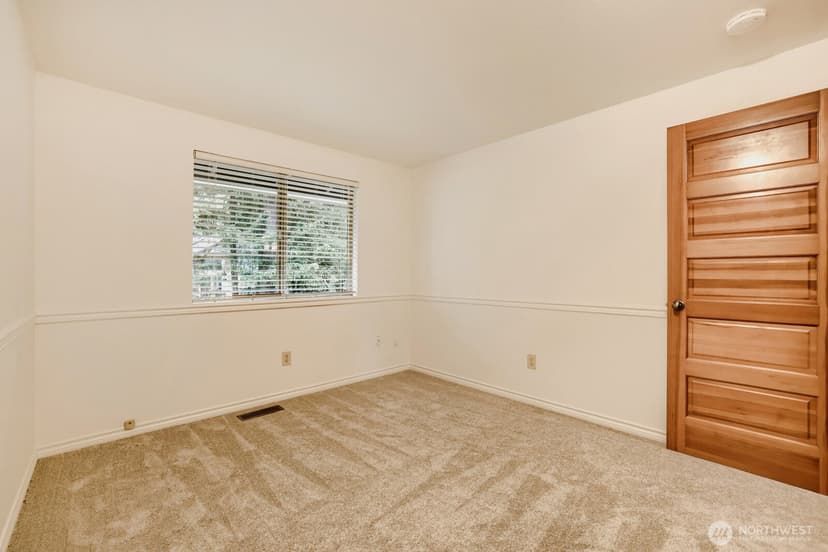 Property photo for 14606 26th Drive SE, Mill Creek photo 19