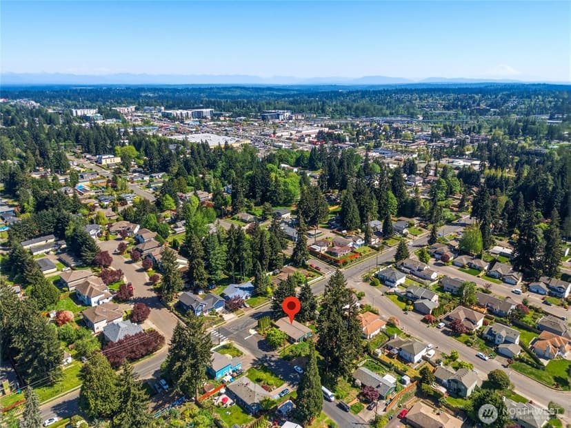 Property photo for 5208 191st Street SW, Lynnwood photo 33