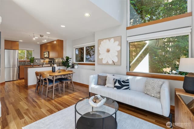 Property photo for 1722 California Avenue SW #C, Seattle photo 5