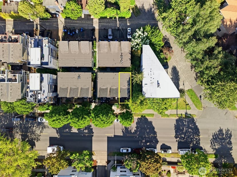Property photo for 1722 California Avenue SW #C, Seattle photo 27