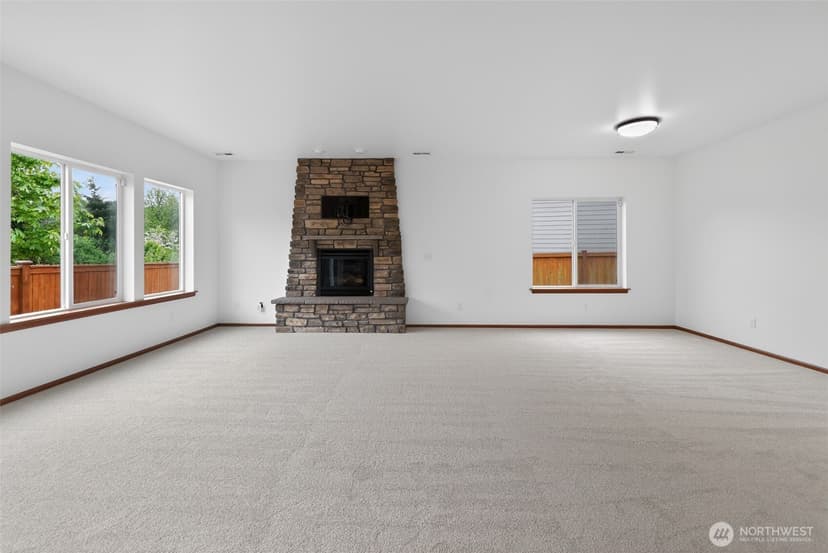 Property photo for 5844 147th Place NE, Marysville photo 6