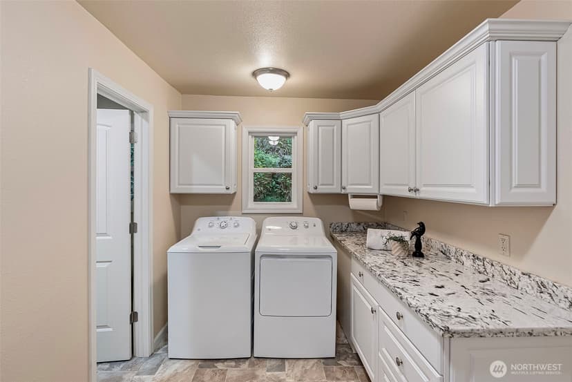 Property photo for 1108 Olney Avenue E, Port Orchard photo 32