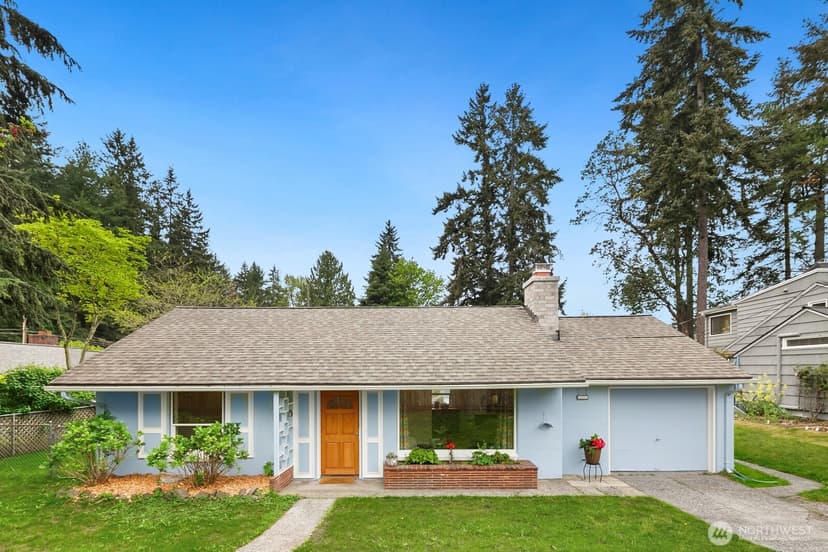 Property photo for 16511 22nd Avenue NE, Shoreline
