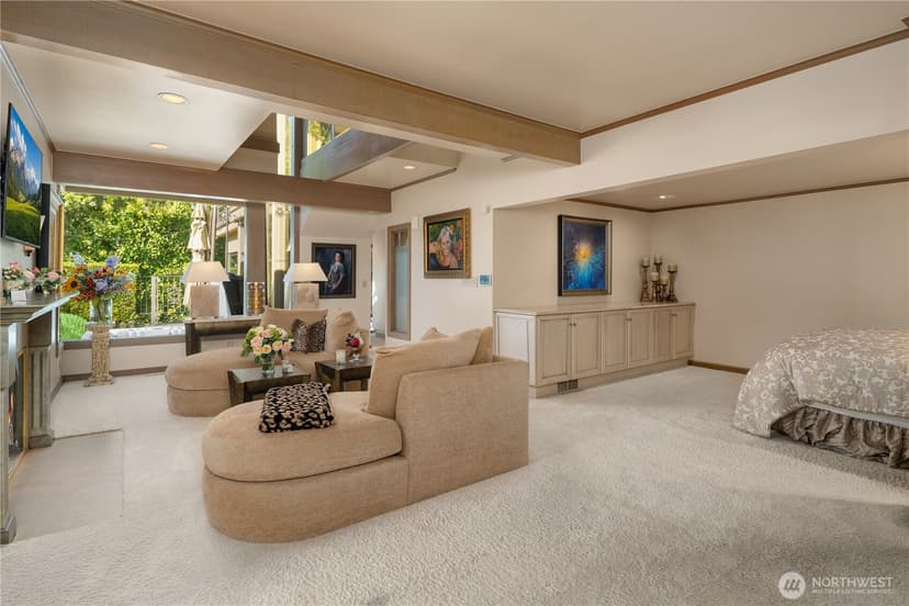 Property photo for 3111 Hunts Point Circle, Hunts Point photo 27