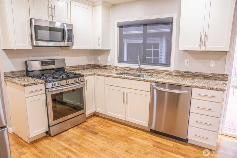Property photo for 22039 NE 15th Street, Sammamish photo 16