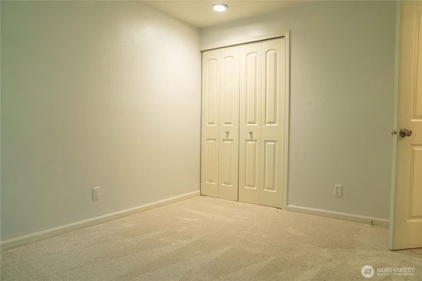 Property photo for 22039 NE 15th Street, Sammamish photo 28