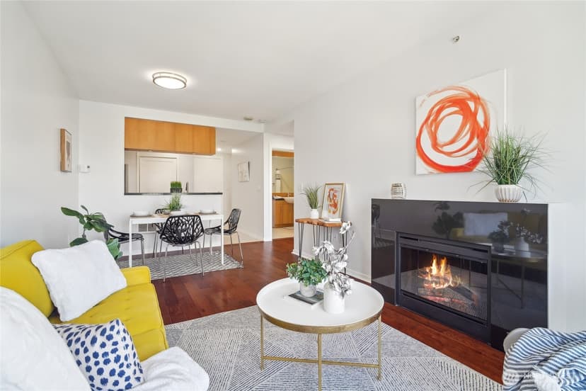 Property photo for 2721 1st Avenue #906, Seattle photo 6