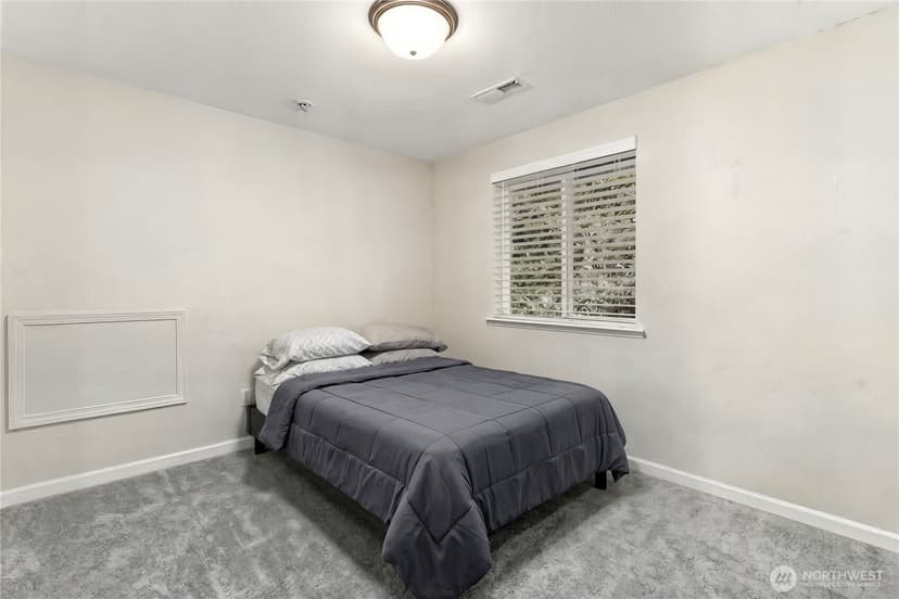 Property photo for 206 W Marilyn Avenue, Everett photo 16