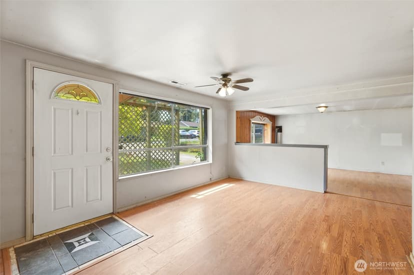 Property photo for 5705 238th Street SW, Mountlake Terrace photo 6