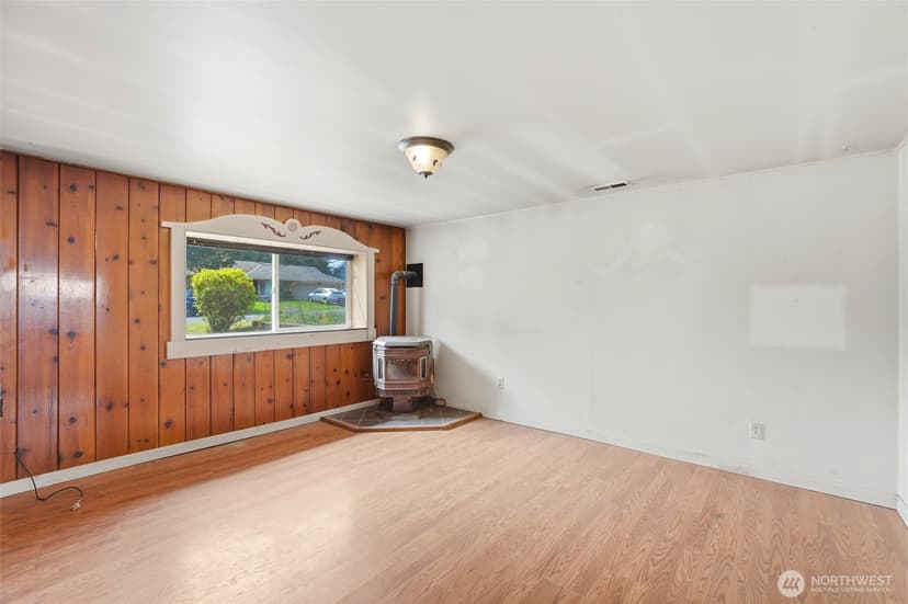 Property photo for 5705 238th Street SW, Mountlake Terrace photo 10