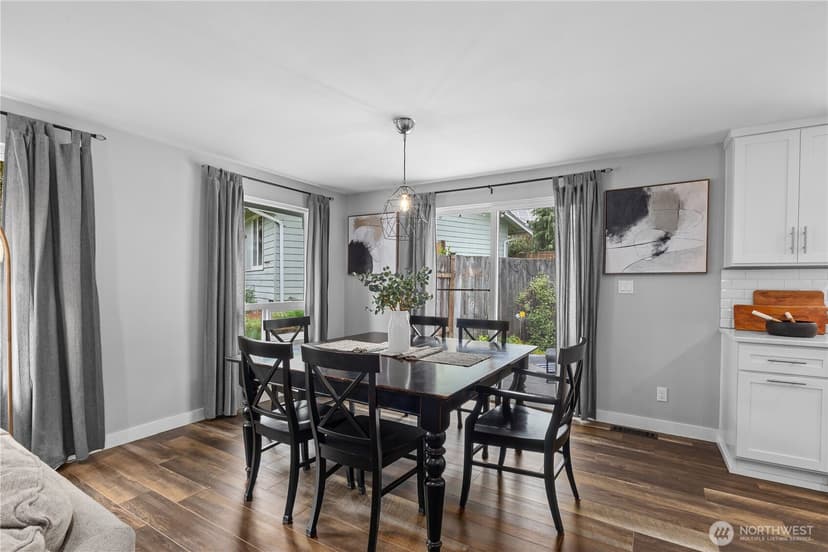 Property photo for 7848 NE 146th Street, Kenmore photo 11