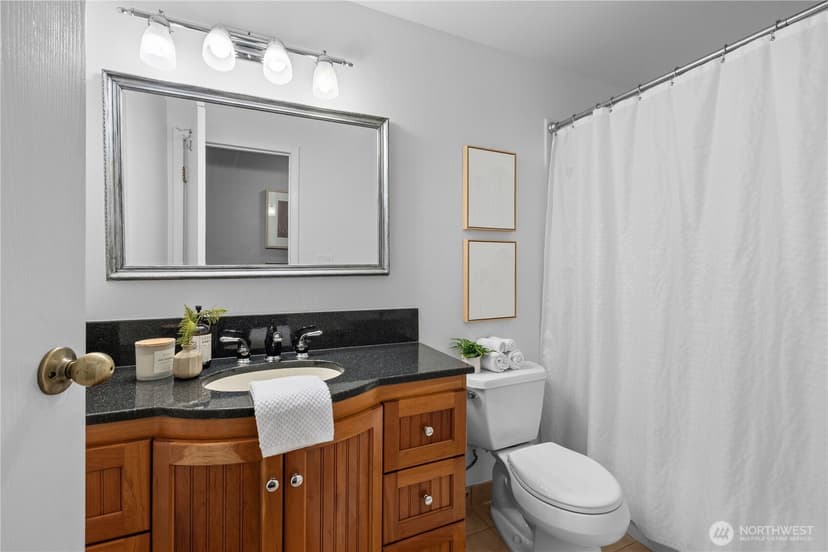 Property photo for 7848 NE 146th Street, Kenmore photo 18