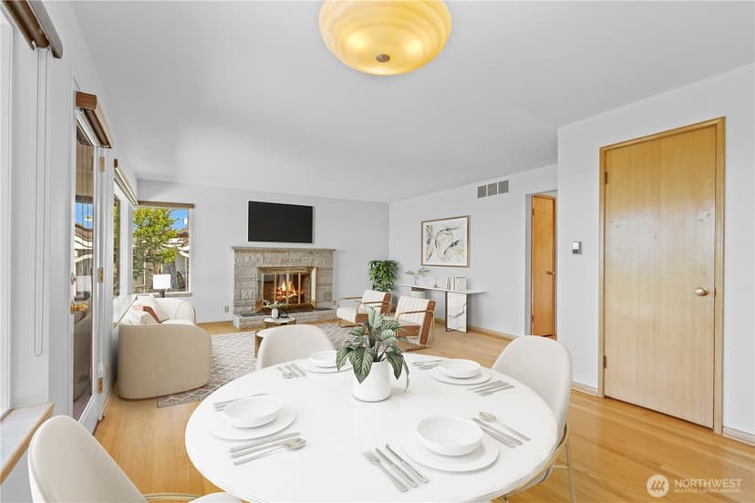 Property photo for 5911 49th Avenue SW, Seattle photo 17