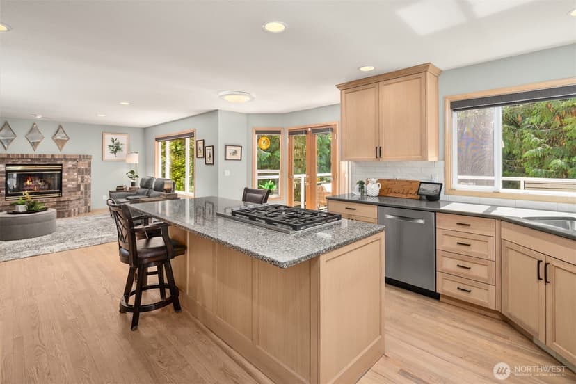Property photo for 21641 SE 249th Street, Maple Valley photo 13