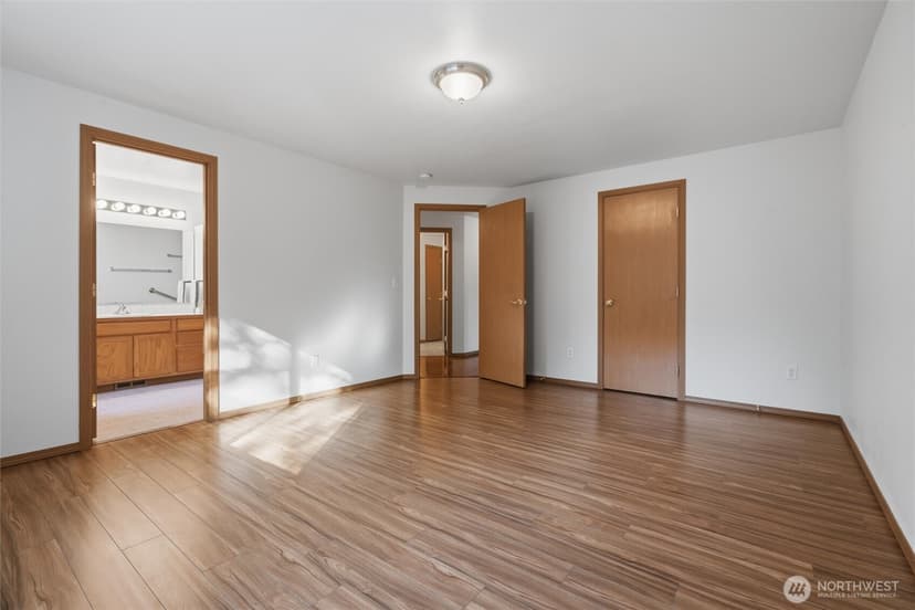 Property photo for 6201 SE Mile Hill Drive, Port Orchard photo 20