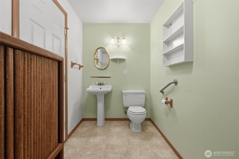 Property photo for 6201 SE Mile Hill Drive, Port Orchard photo 18
