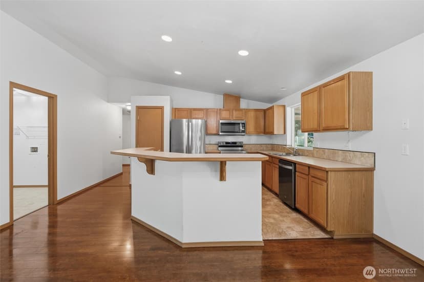 Property photo for 6201 SE Mile Hill Drive, Port Orchard photo 16