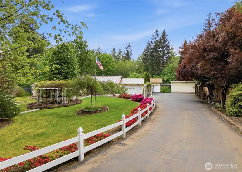 Property photo for 6201 SE Mile Hill Drive, Port Orchard photo 4