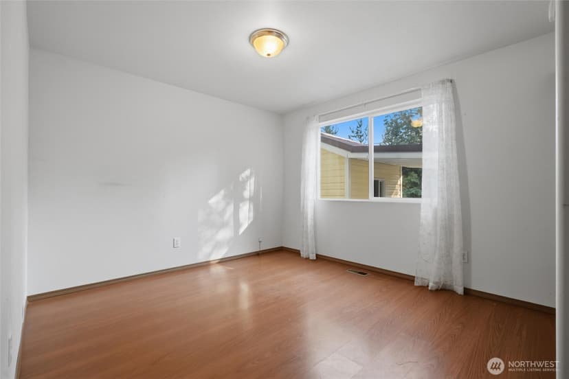 Property photo for 6201 SE Mile Hill Drive, Port Orchard photo 24