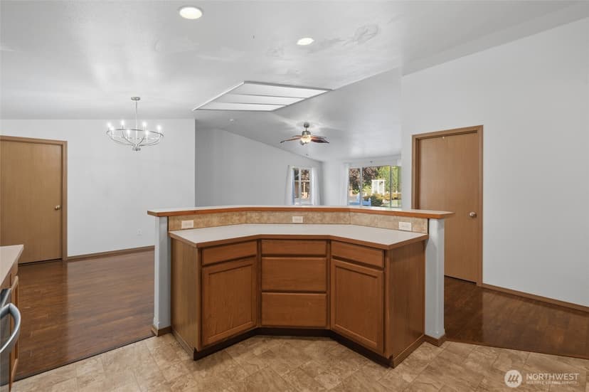Property photo for 6201 SE Mile Hill Drive, Port Orchard photo 14