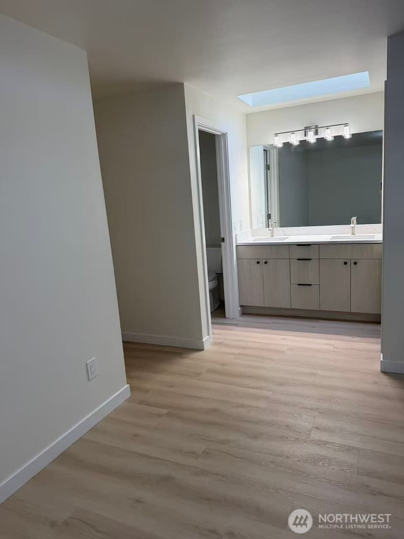 Property photo for 4504 220th SW Street SW, Mountlake Terrace photo 19