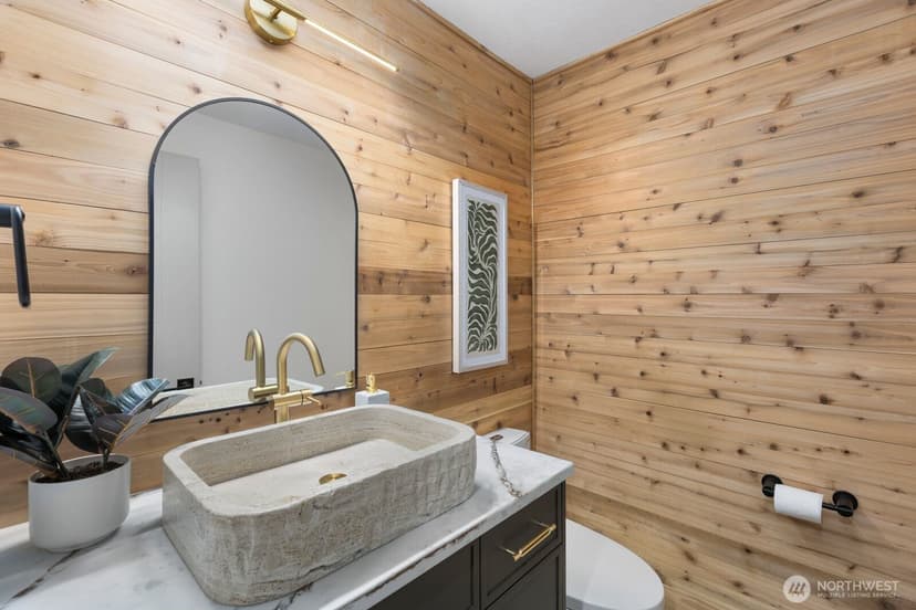 Property photo for 11730 Clearview Dr, Edmonds photo 21