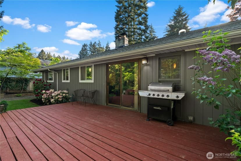 Property photo for 4918 119th Avenue SE, Bellevue photo 27