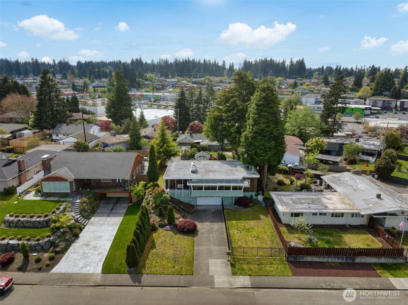 Property photo for 4826 Delaware Avenue, Everett photo 34