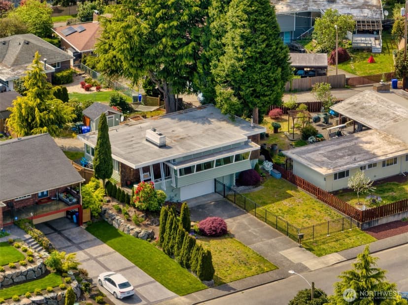 Property photo for 4826 Delaware Avenue, Everett photo 35