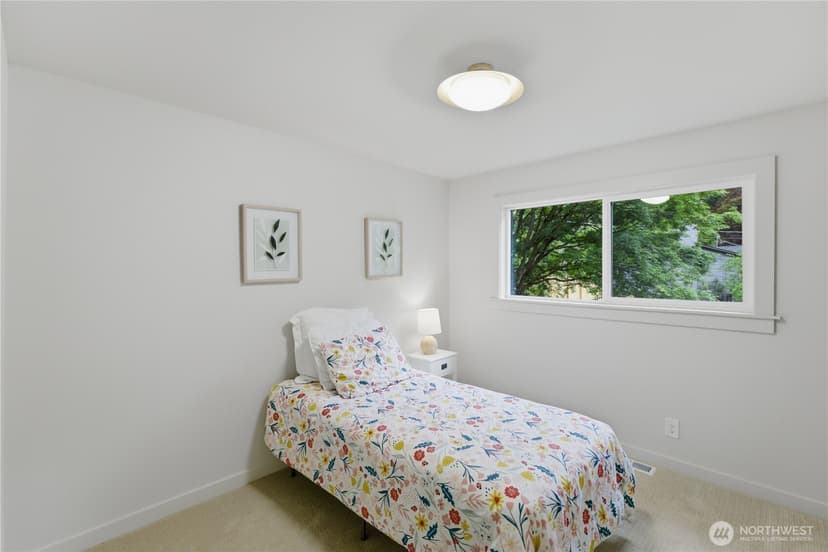 Property photo for 4008 NE 197th Street, Lake Forest Park photo 23