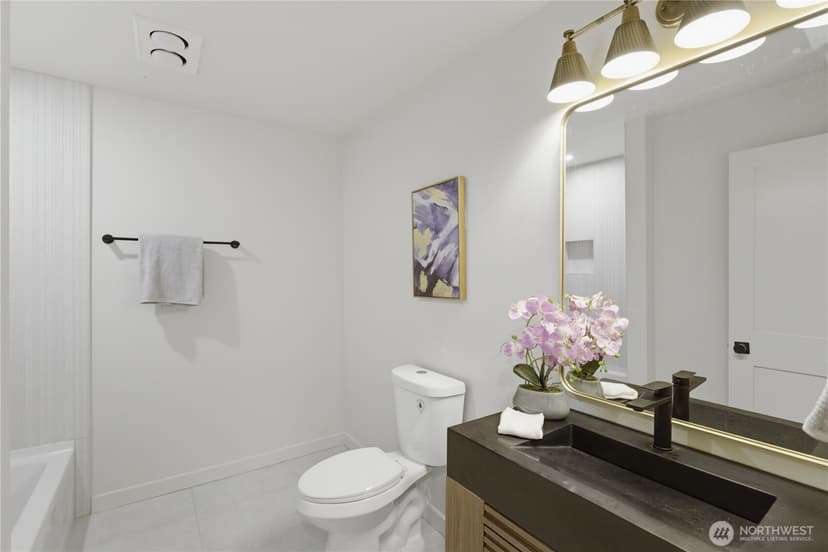Property photo for 4008 NE 197th Street, Lake Forest Park photo 31