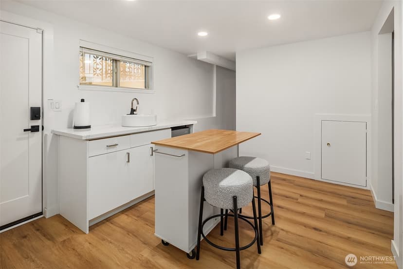 Property photo for 7515 Bagley Avenue N, Seattle photo 27