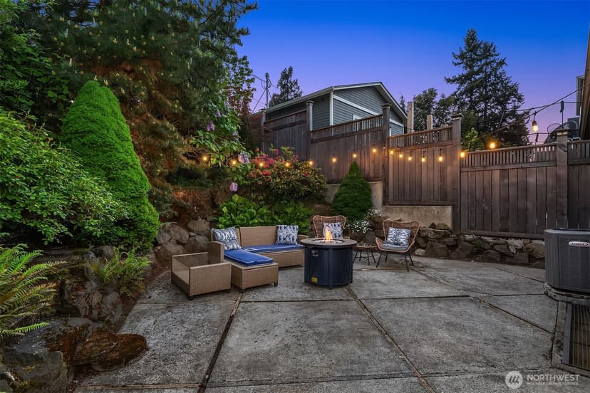 Property photo for 7515 Bagley Avenue N, Seattle photo 7