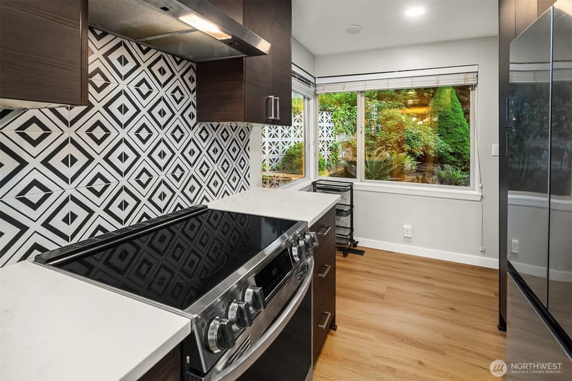 Property photo for 7515 Bagley Avenue N, Seattle photo 17